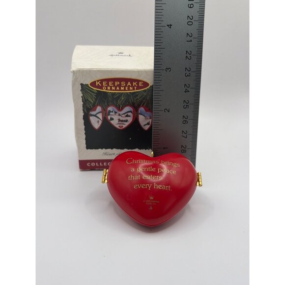 Hallmark Heart of Christmas Hinged Keepsake Ornament Winter Scene 1993 - Picture 11 of 13
